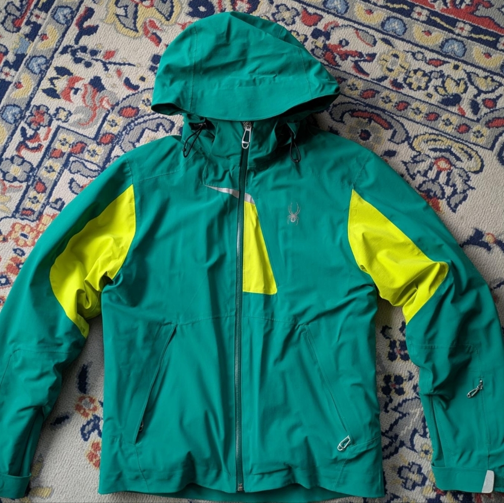 Spyder Men's Hooded Stretchy Ski Jacket, Insulated & XTL 20/30K Waterproof